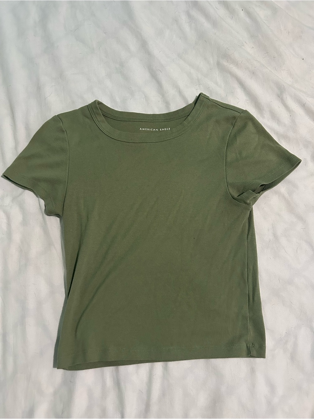 American Eagle Outfitters Women's Olive Green Crewneck Tee